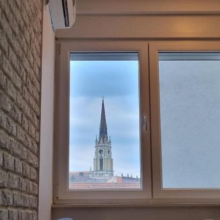 Grove II Apartment = Strict City Centre Novi Sad Exteriér fotografie